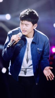 张杰吃瓜现场视频,揭秘娱乐圈幕后真相