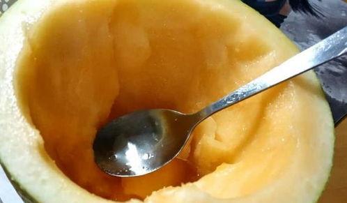 第一次吃哈密瓜视频,甜蜜滋味尽在口中